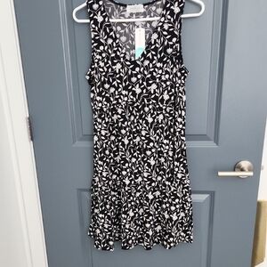 Kaileigh Black and White Floral Sleeveless Dress